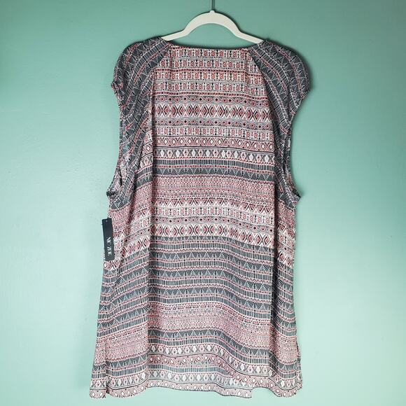 Nic + Zoe Womens Multicolor Tribal Print V-Neck Cap Sleeve Blouse Size 3X - Picture 2 of 7